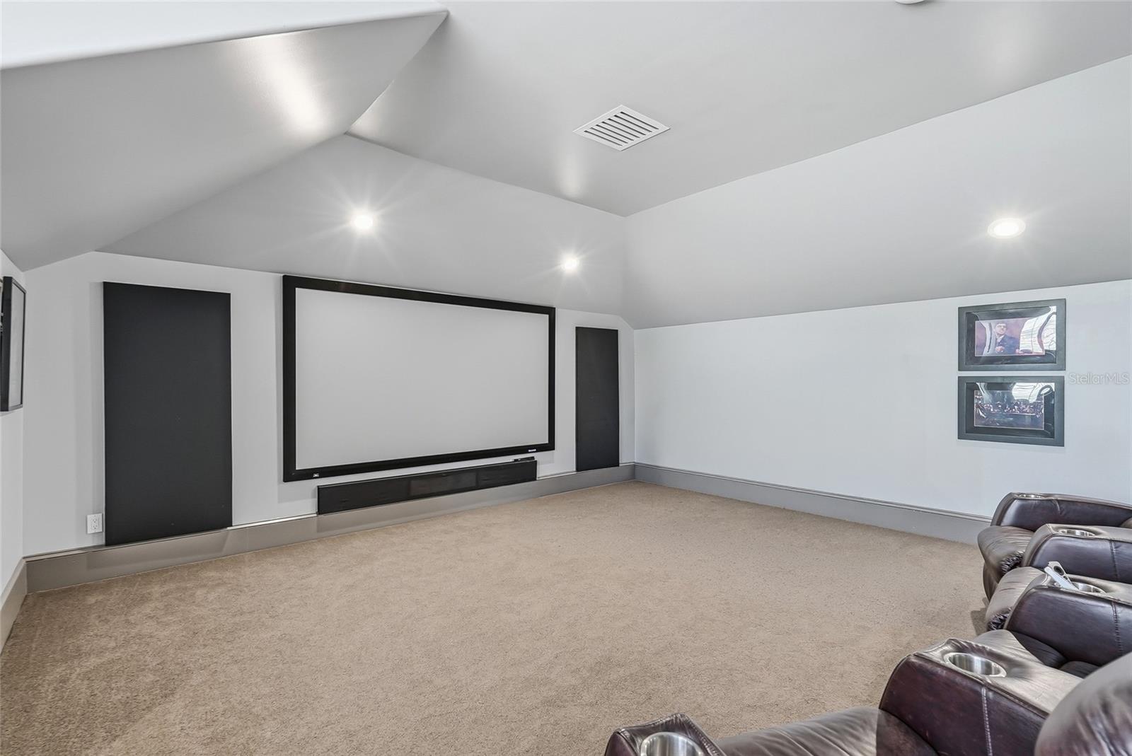 11104 WINTHROP WAY — photo 47