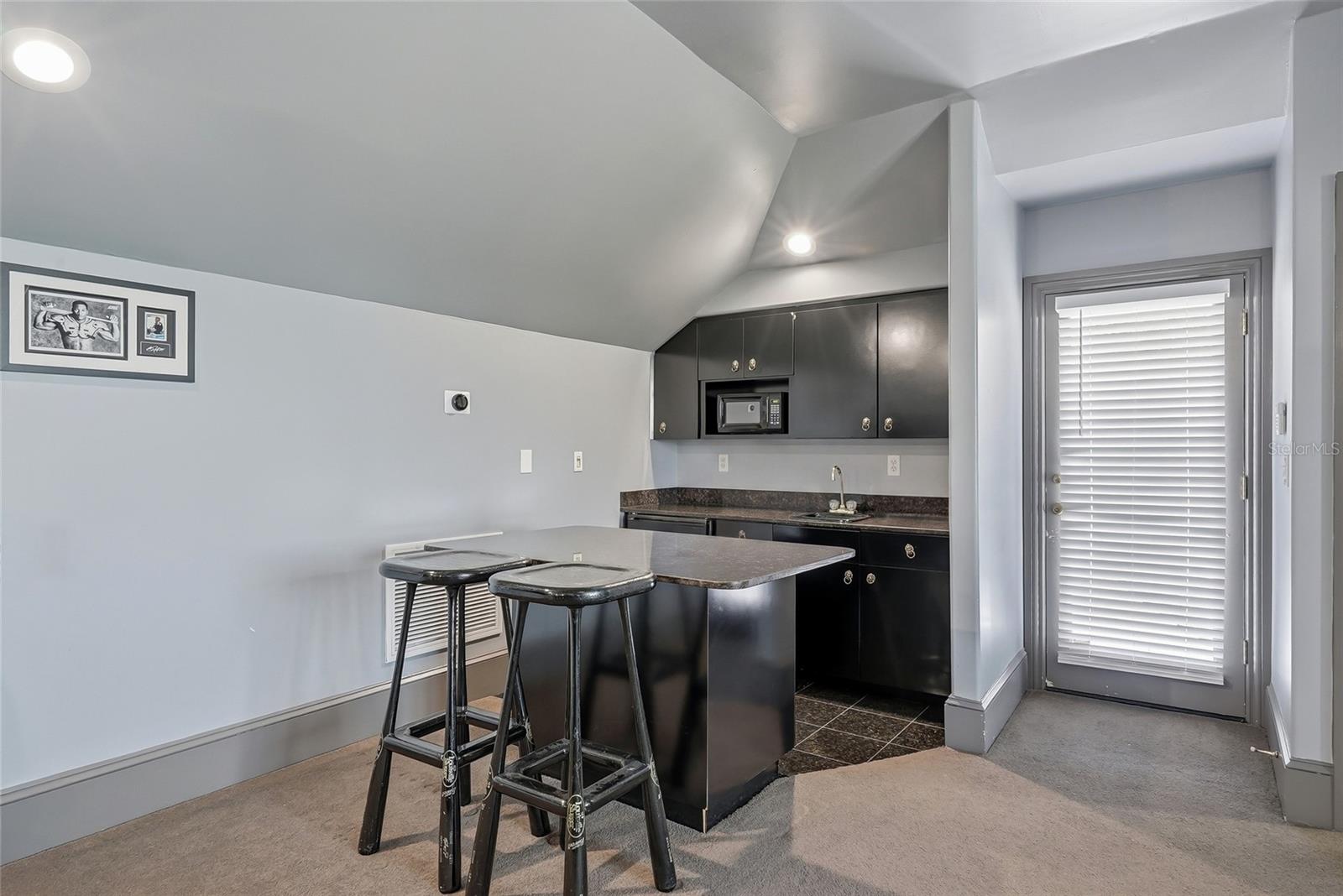 11104 WINTHROP WAY — photo 48