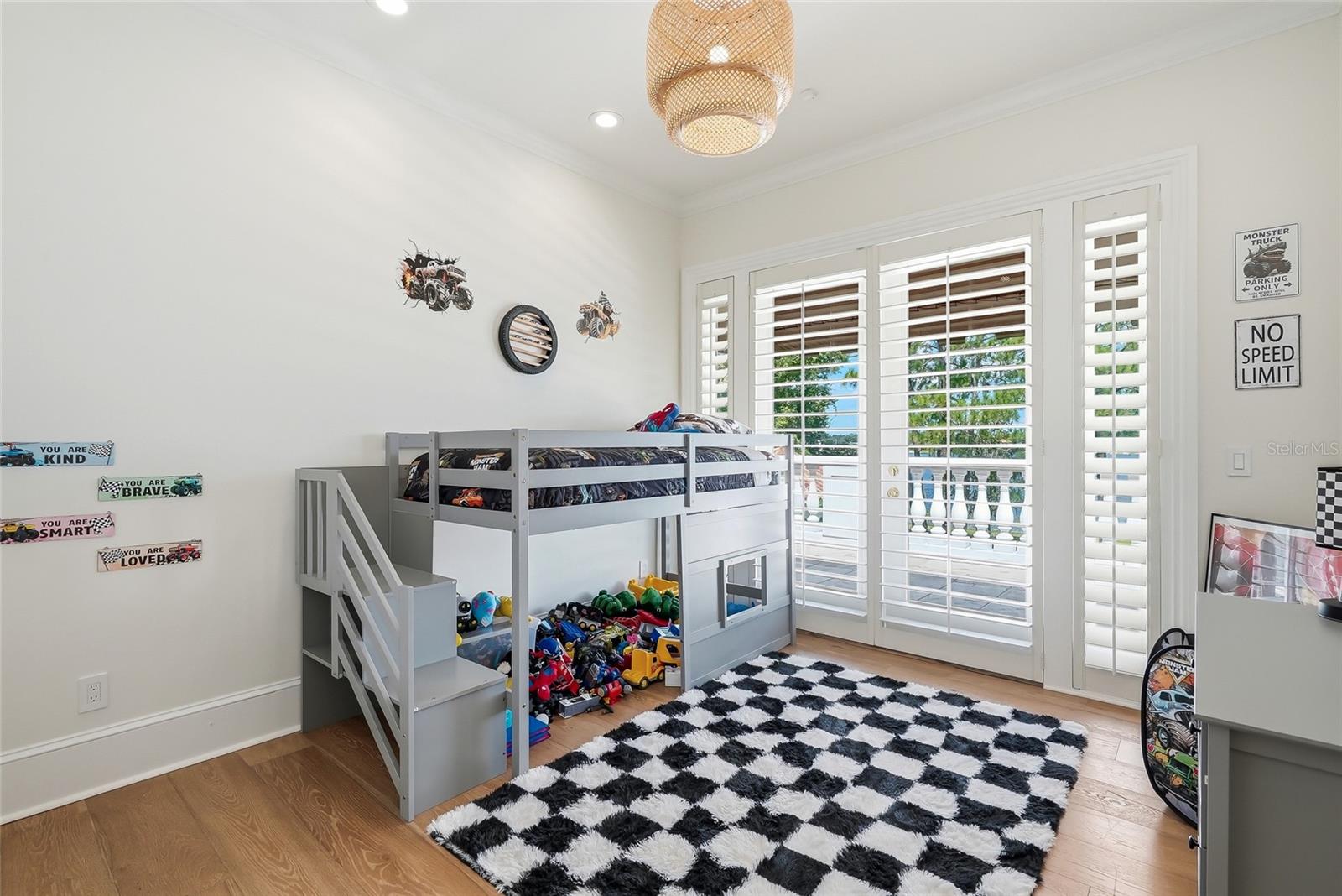 11104 WINTHROP WAY — photo 42