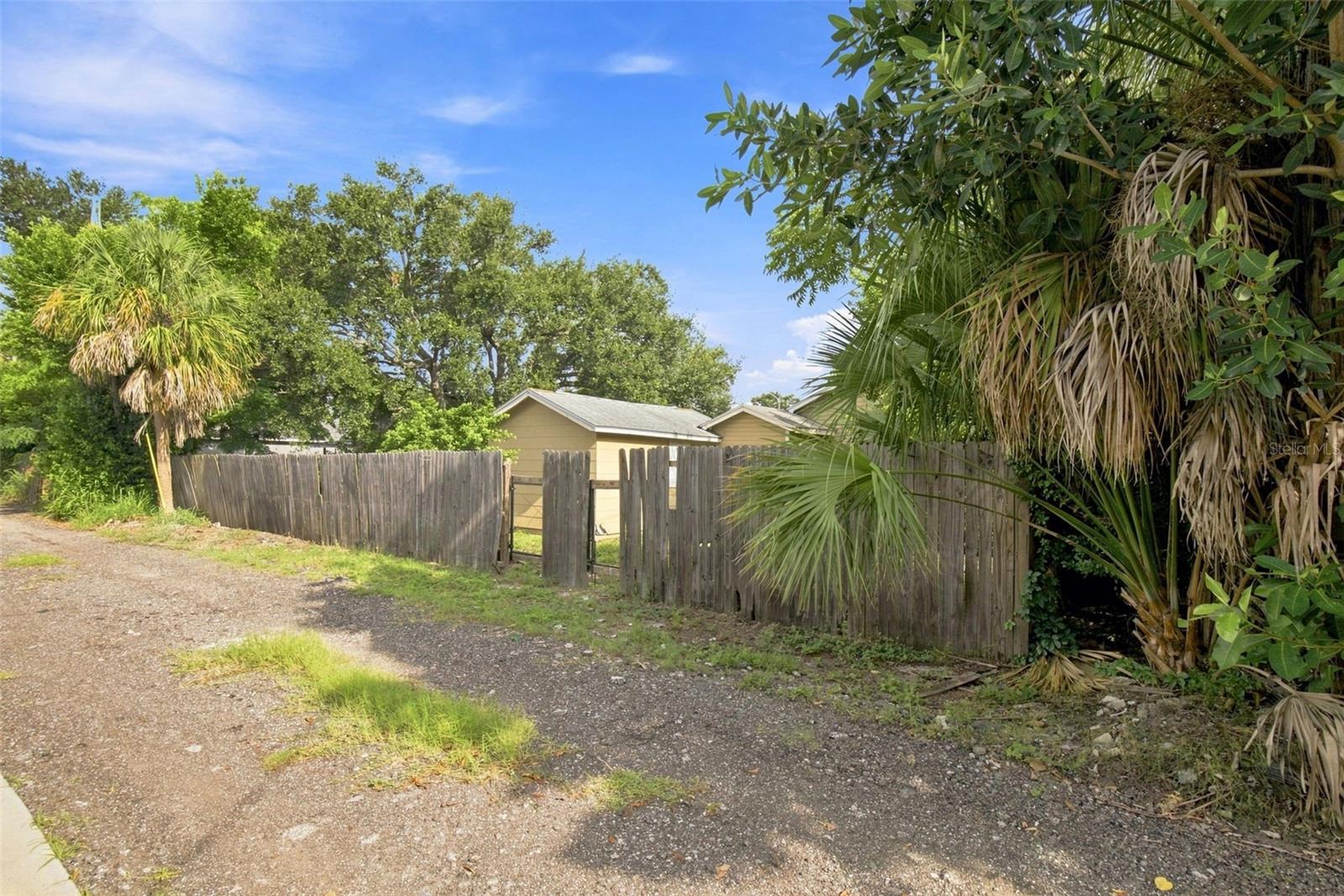 2848 EMERSON AVE S — photo 17