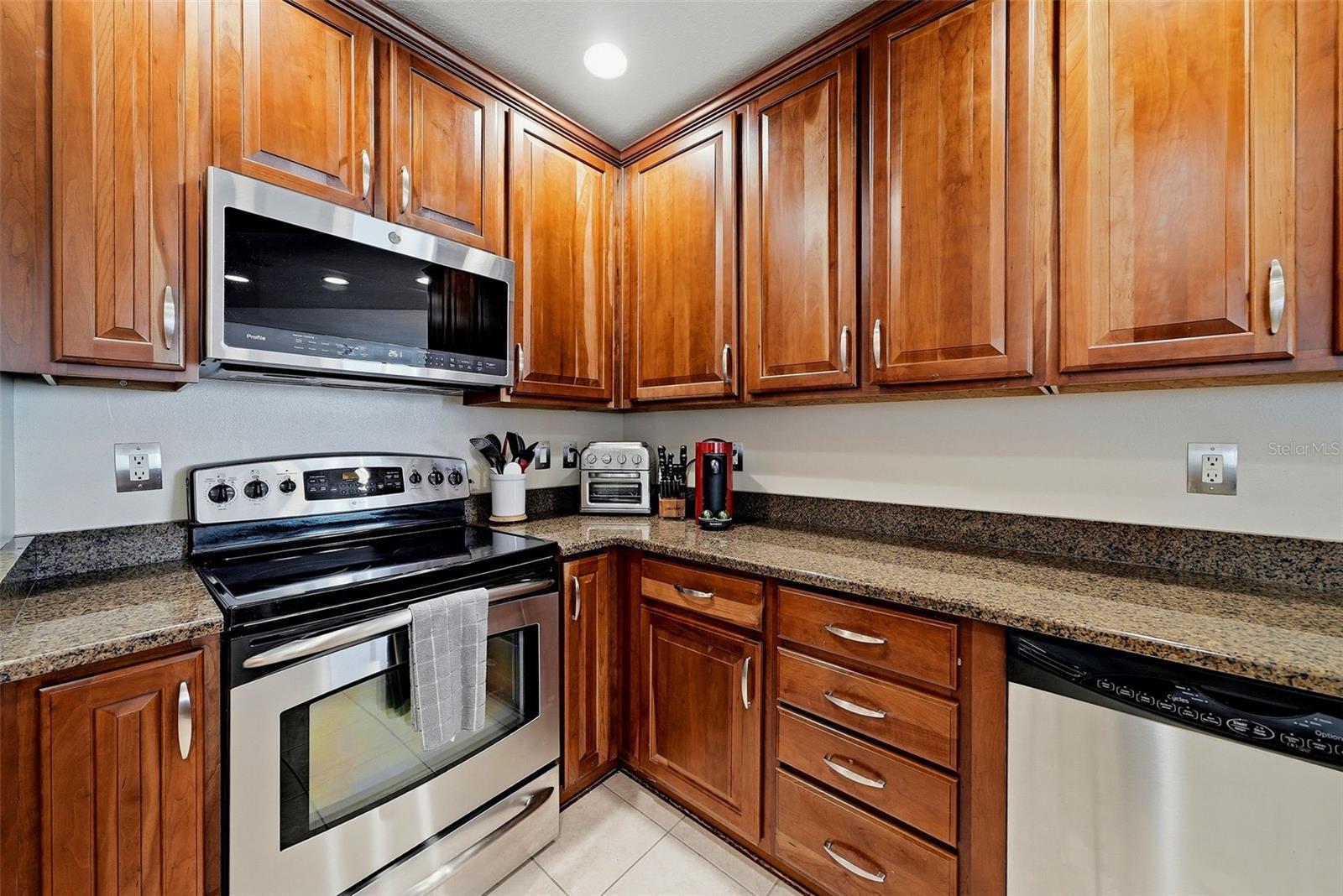 449 SOUTH  12TH #2301 — photo 10