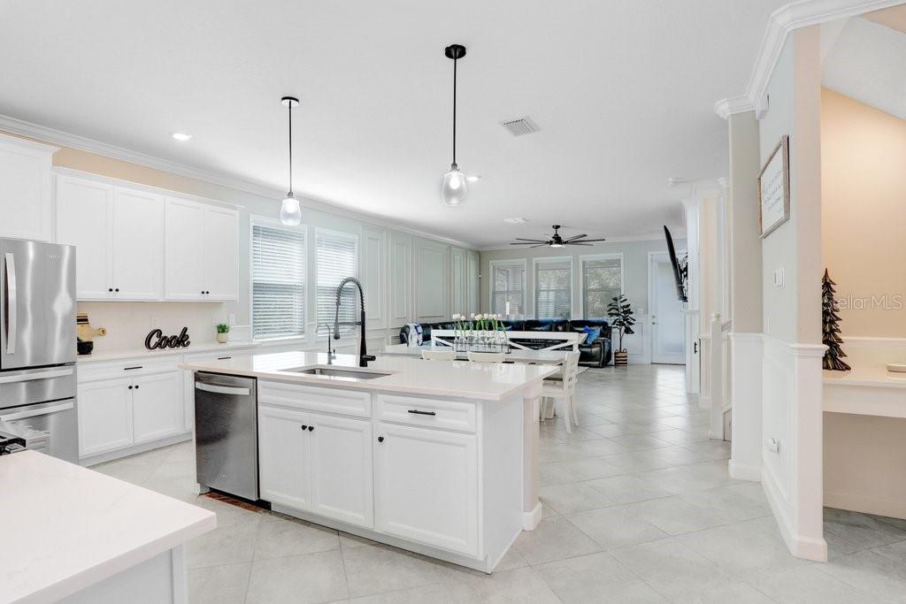 8721 SAVORY WALK DR — photo 25