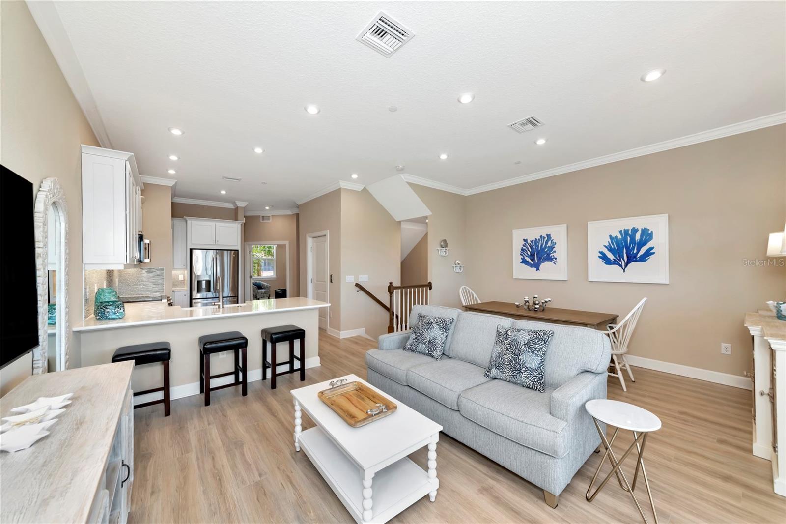 5589 CANNES CIR #4-102 — photo 4