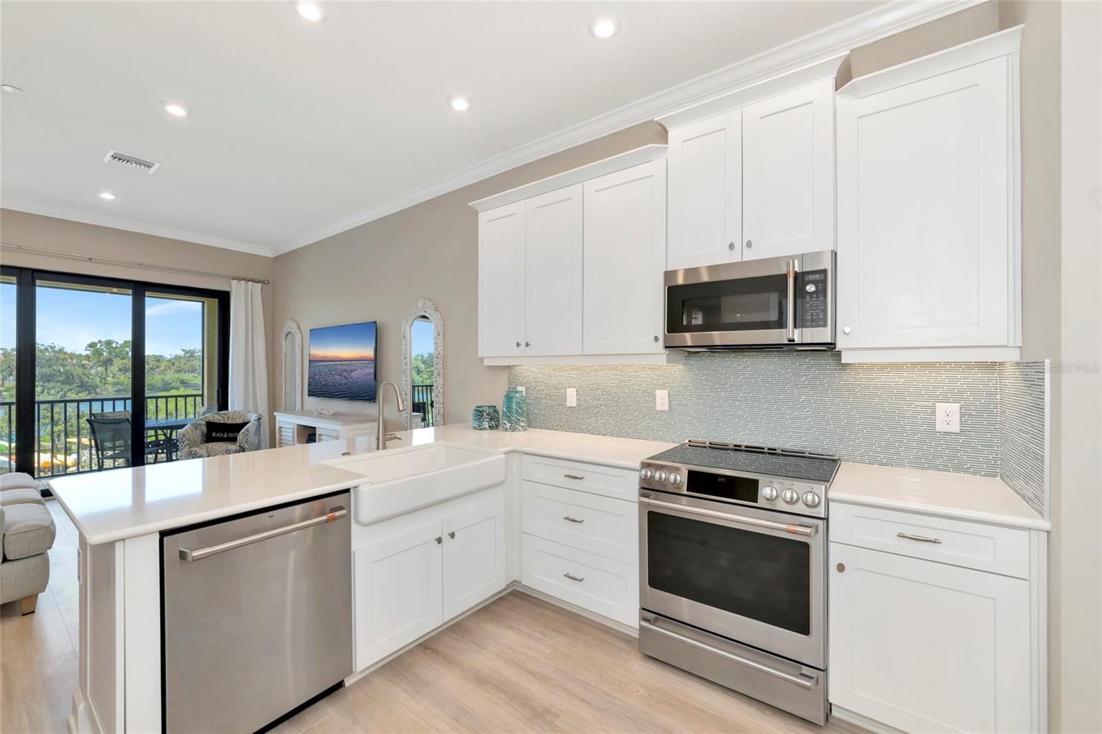 5589 CANNES CIR #4-102 — photo 17