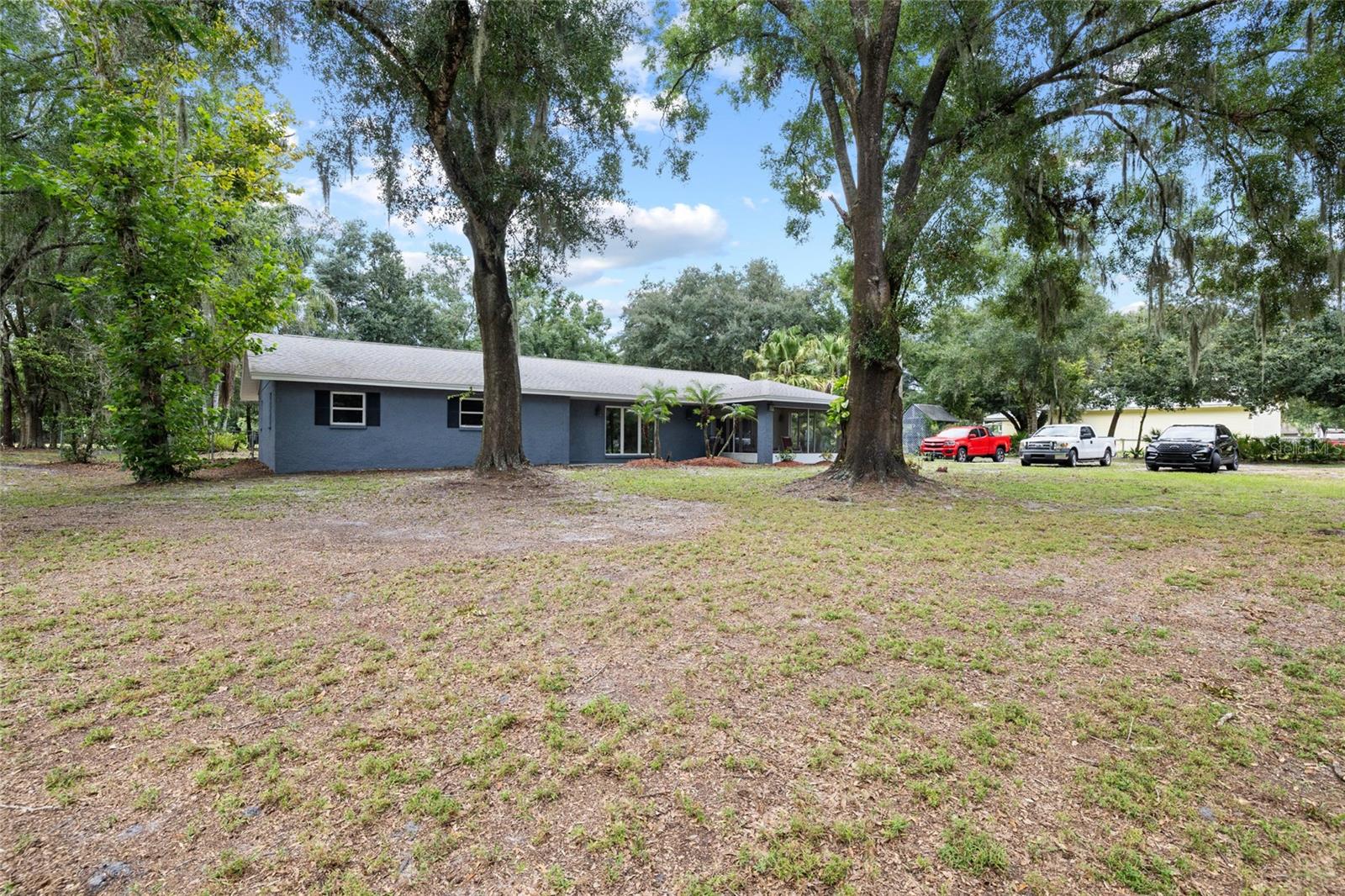 7402 W KNIGHTS GRIFFIN RD — photo 39