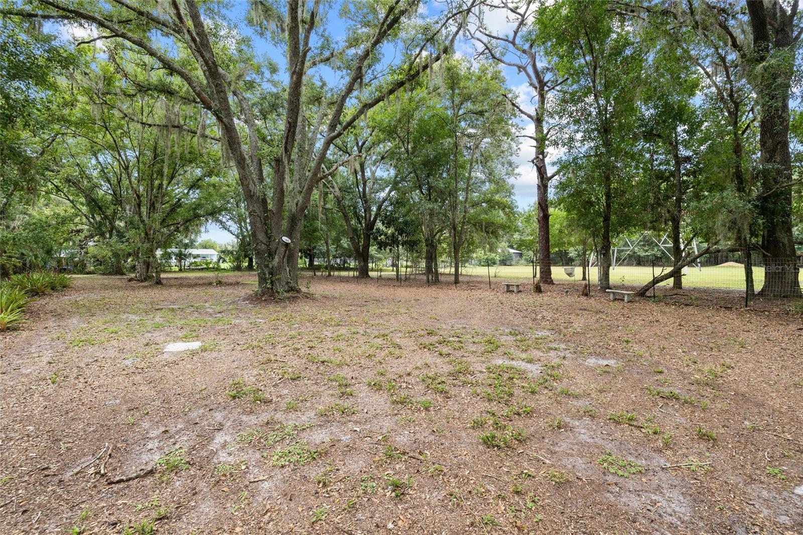 7402 W KNIGHTS GRIFFIN RD — photo 37