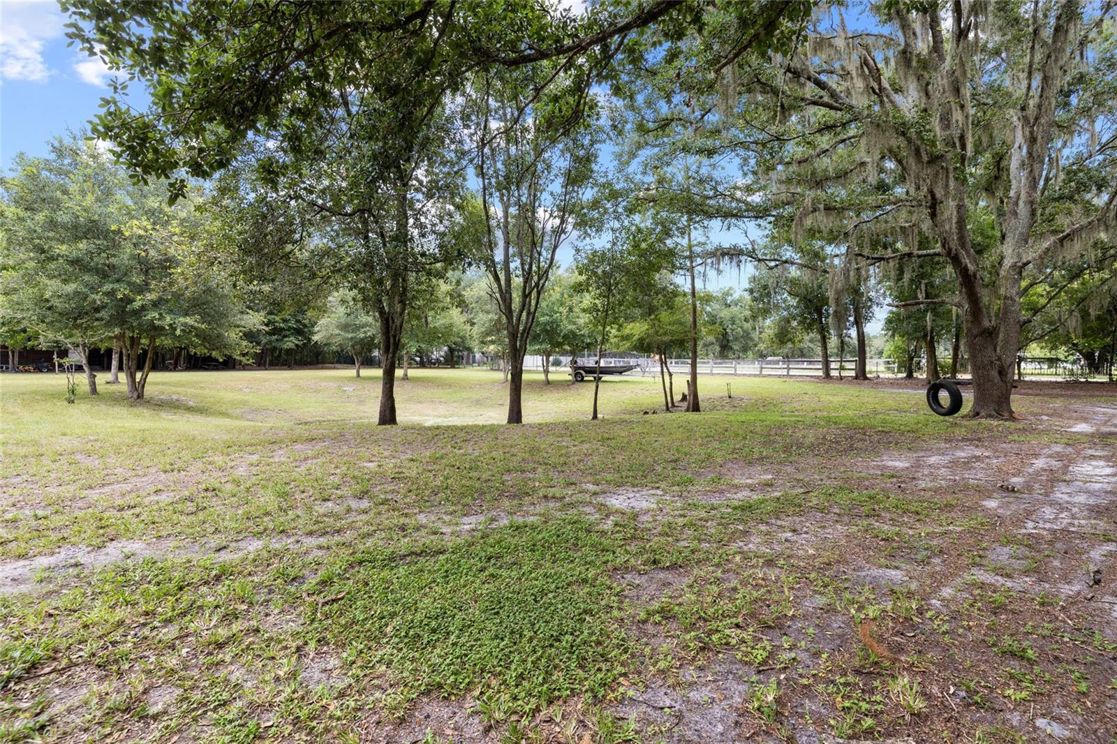 7402 W KNIGHTS GRIFFIN RD — photo 36