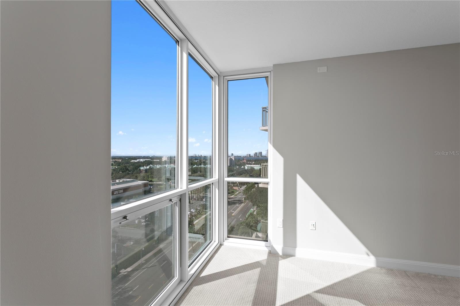 450 KNIGHTS RUN AVE #1004 — photo 27