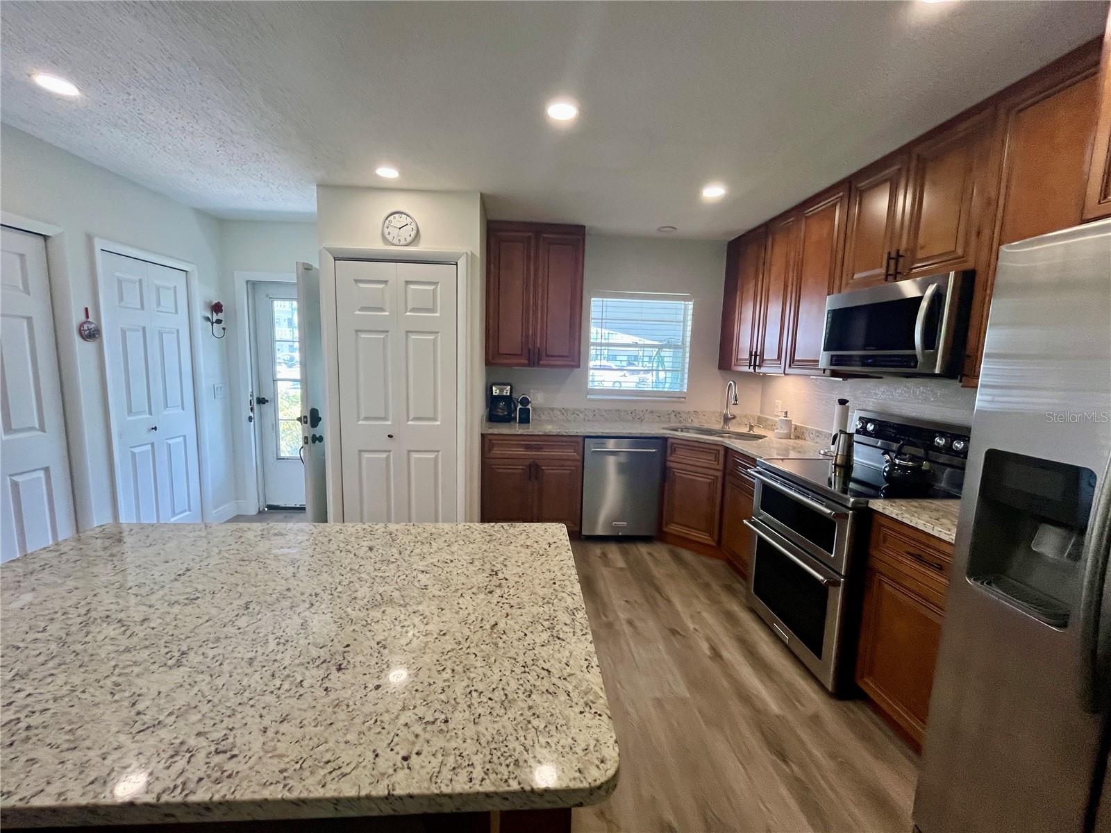 2460 FRANCISCAN DR #28 — photo 9