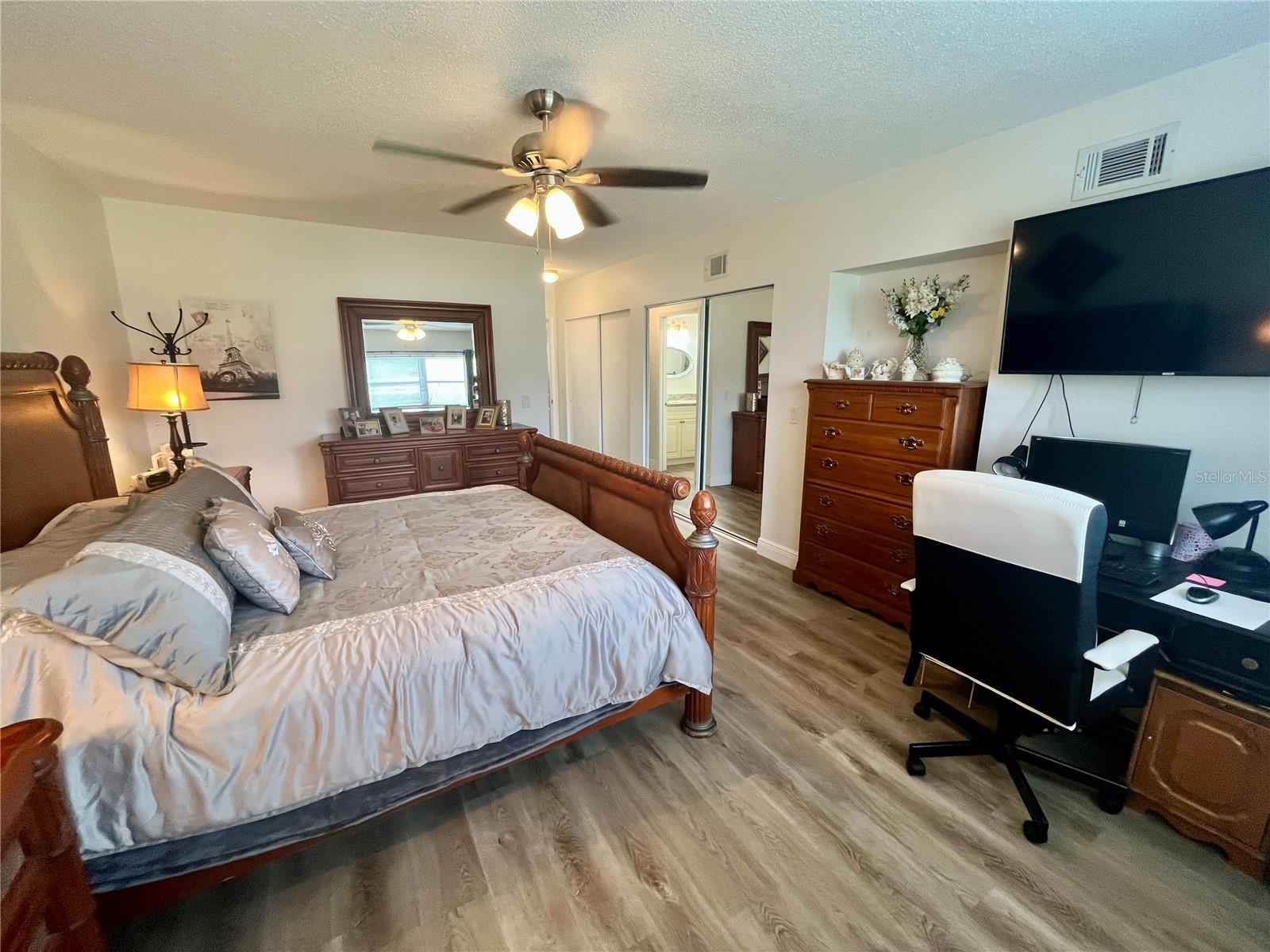 2460 FRANCISCAN DR #28 — photo 21