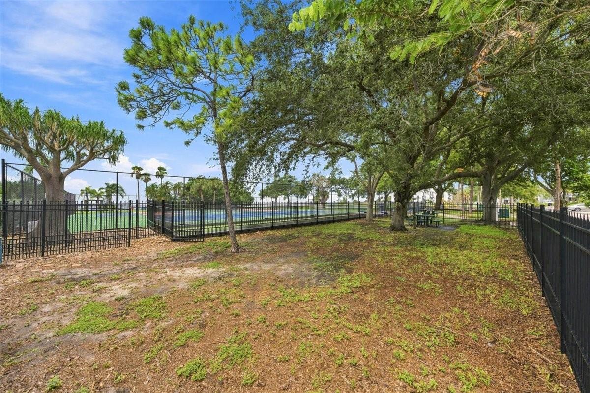 817 B BAHIA DEL SOL DR #40 — photo 38