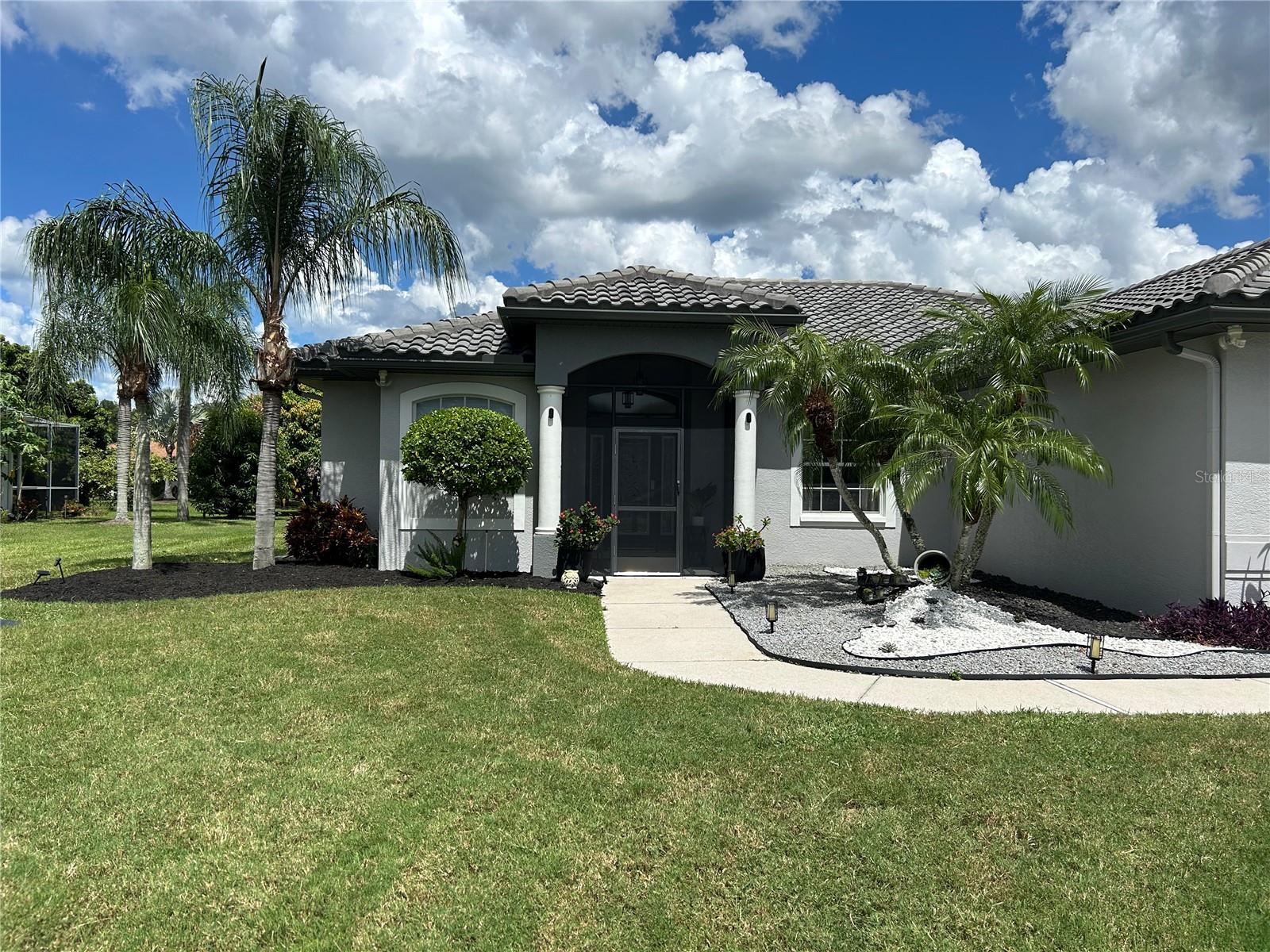 2700 LITTLE COUNTRY RD — photo 2