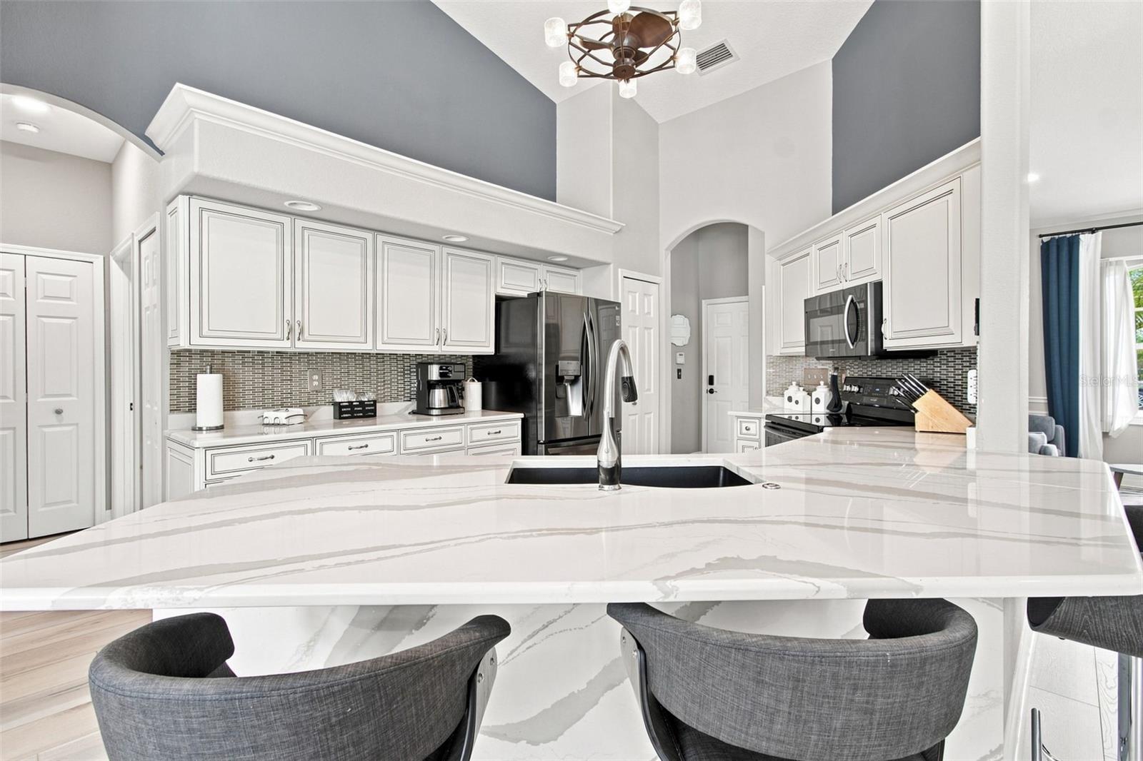 2700 LITTLE COUNTRY RD — photo 16