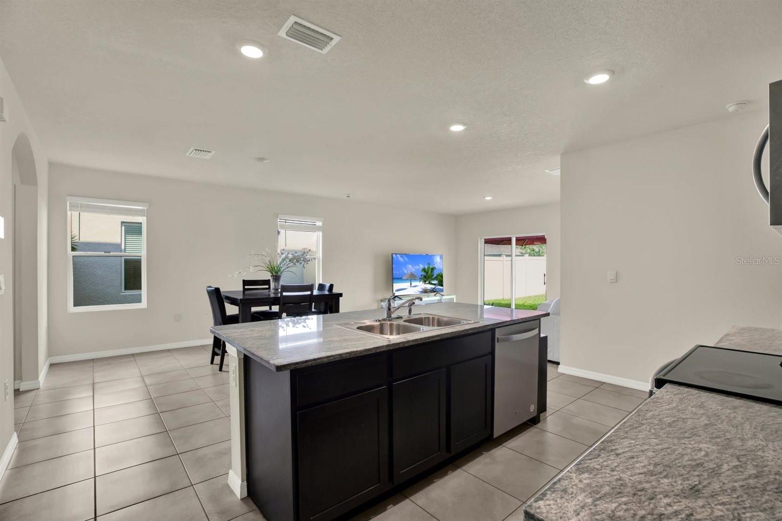 34047 JASPER STONE DR — photo 8