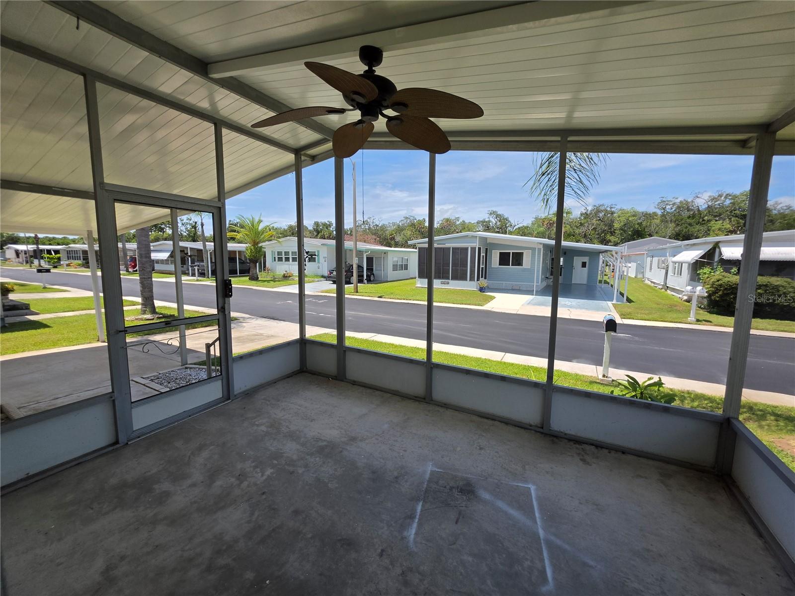 10924 HERITAGE DR — photo 23