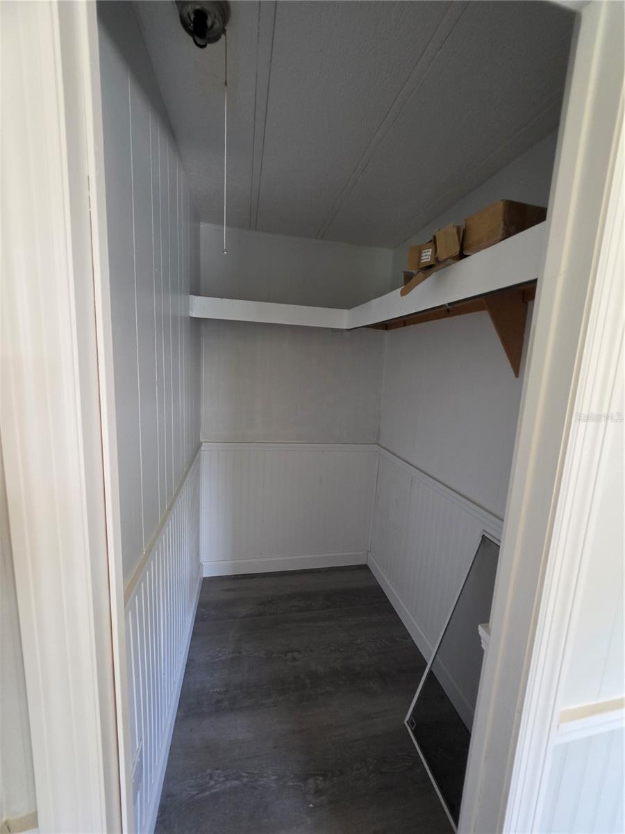 10924 HERITAGE DR — photo 22