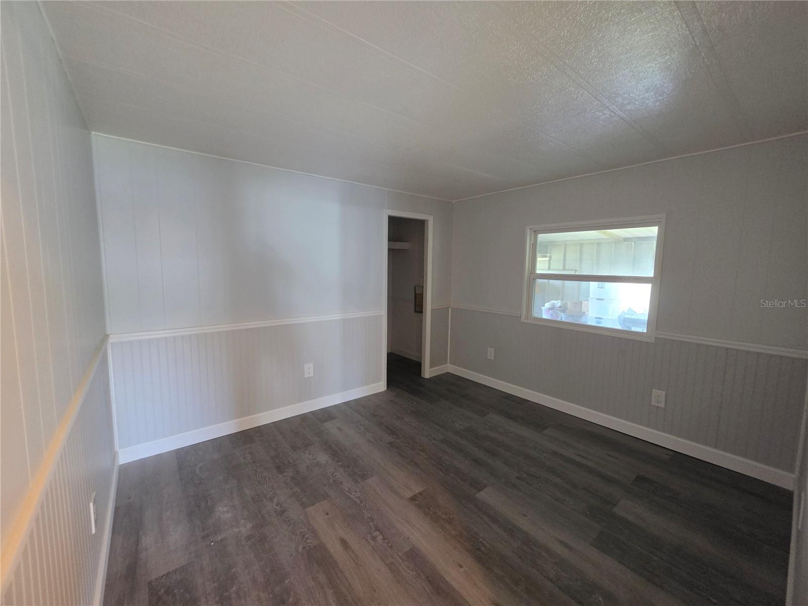 10924 HERITAGE DR — photo 17