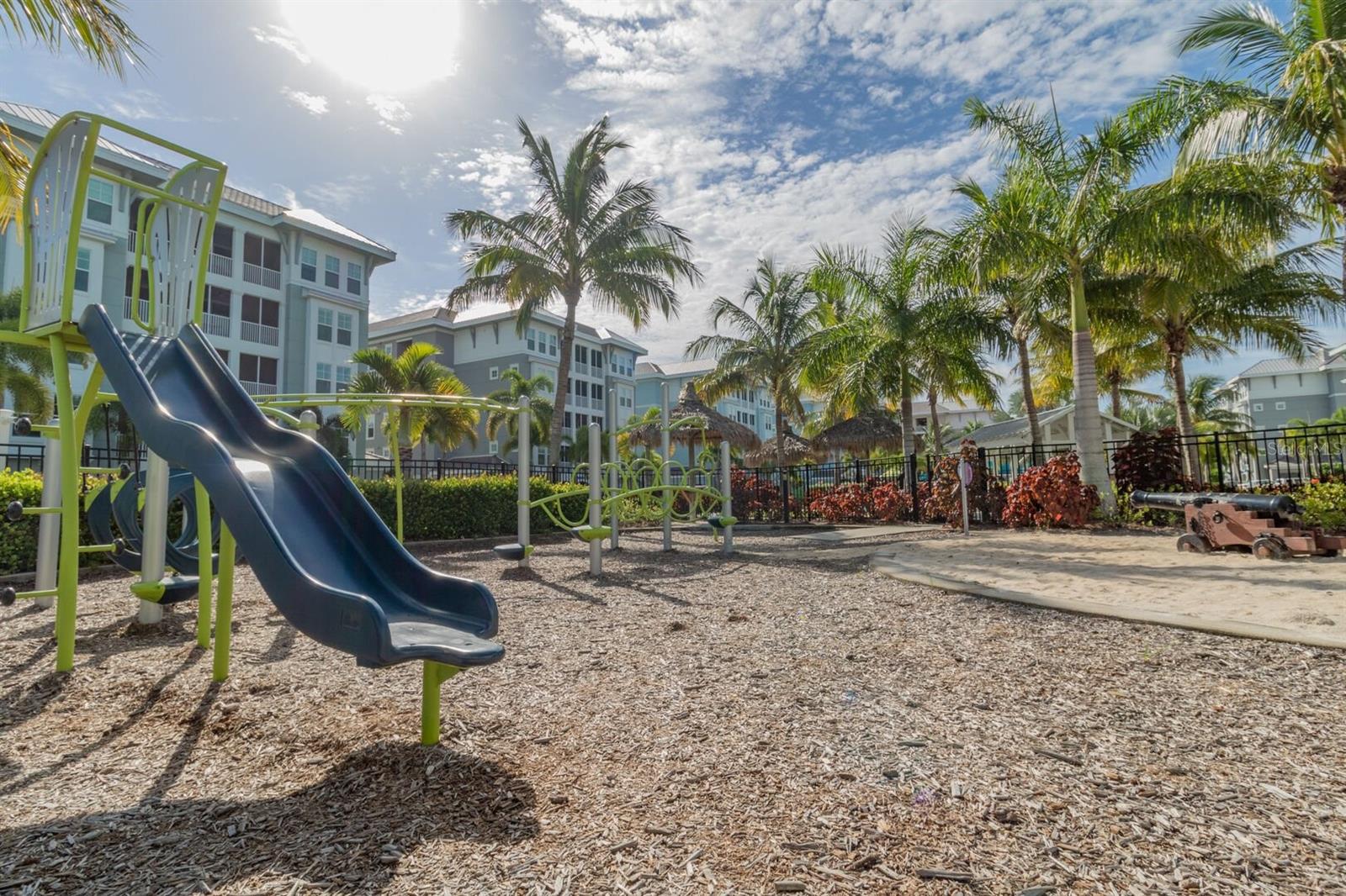 384 ARUBA CIR #102 — photo 49