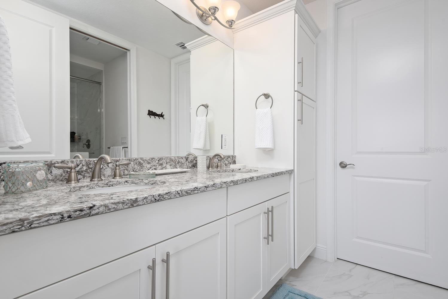 384 ARUBA CIR #102 — photo 19