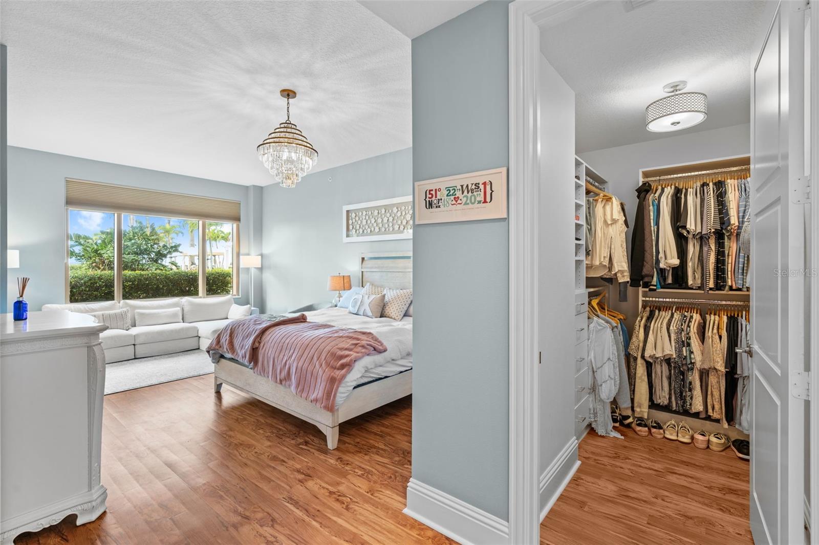 470 MANDALAY AVE #303 — photo 41