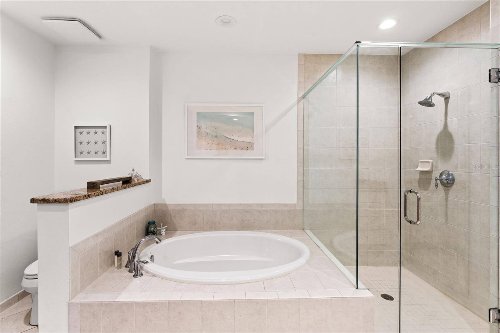 470 MANDALAY AVE #303 — photo 53