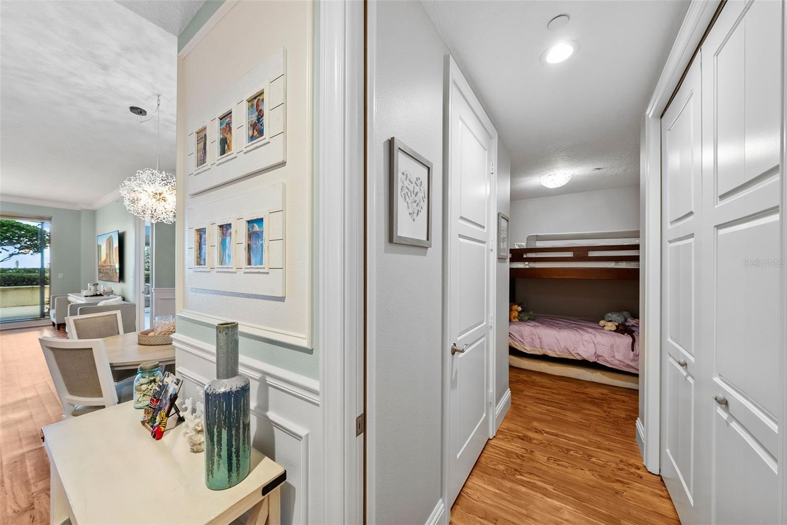 470 MANDALAY AVE #303 — photo 61