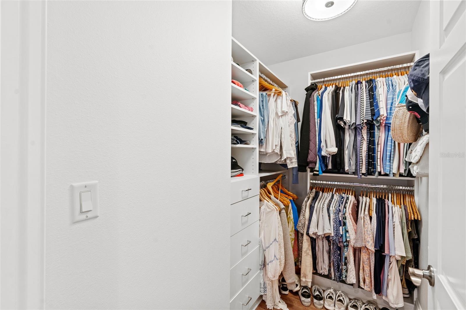 470 MANDALAY AVE #303 — photo 42