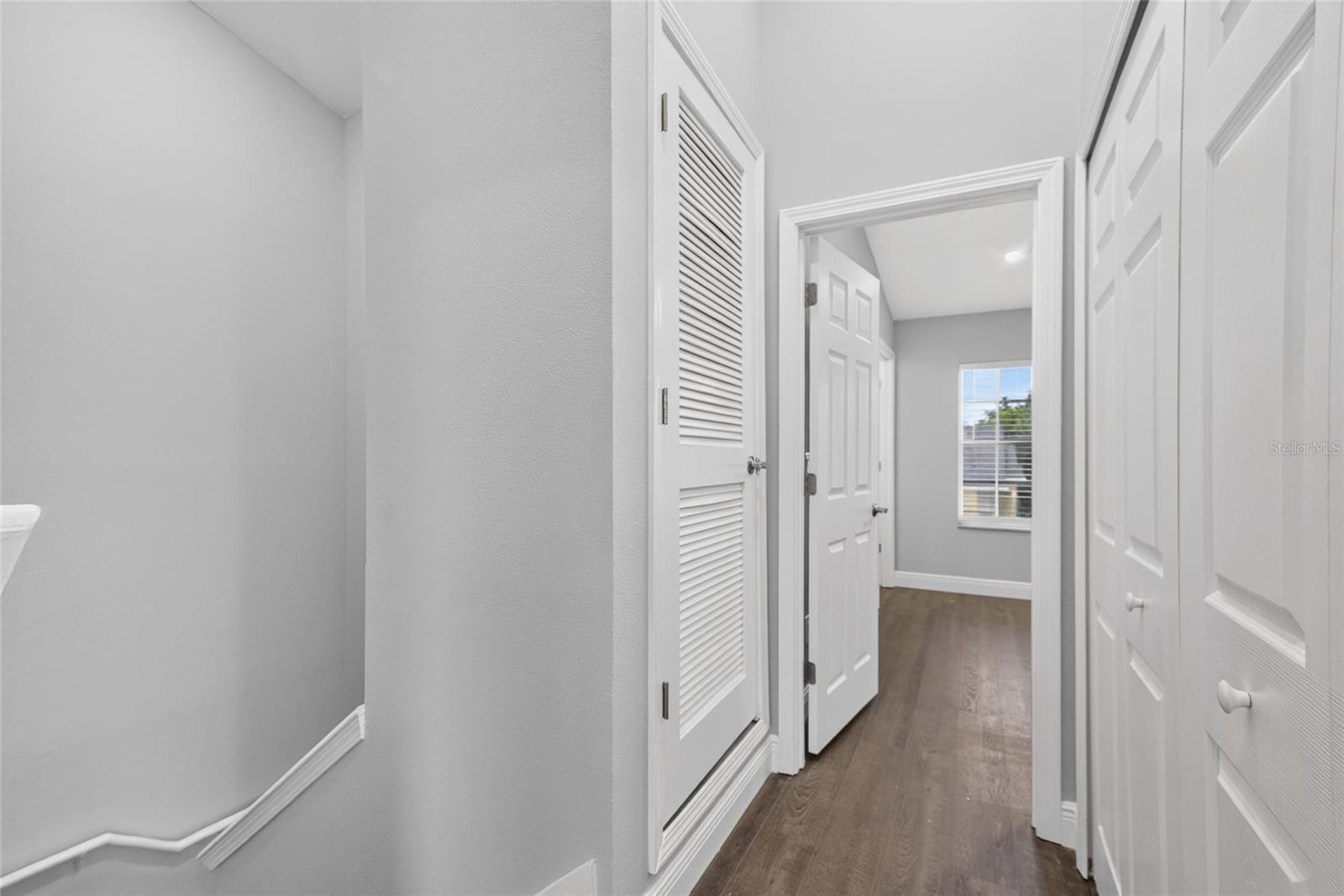 6236 OLIVEDALE DR — photo 22