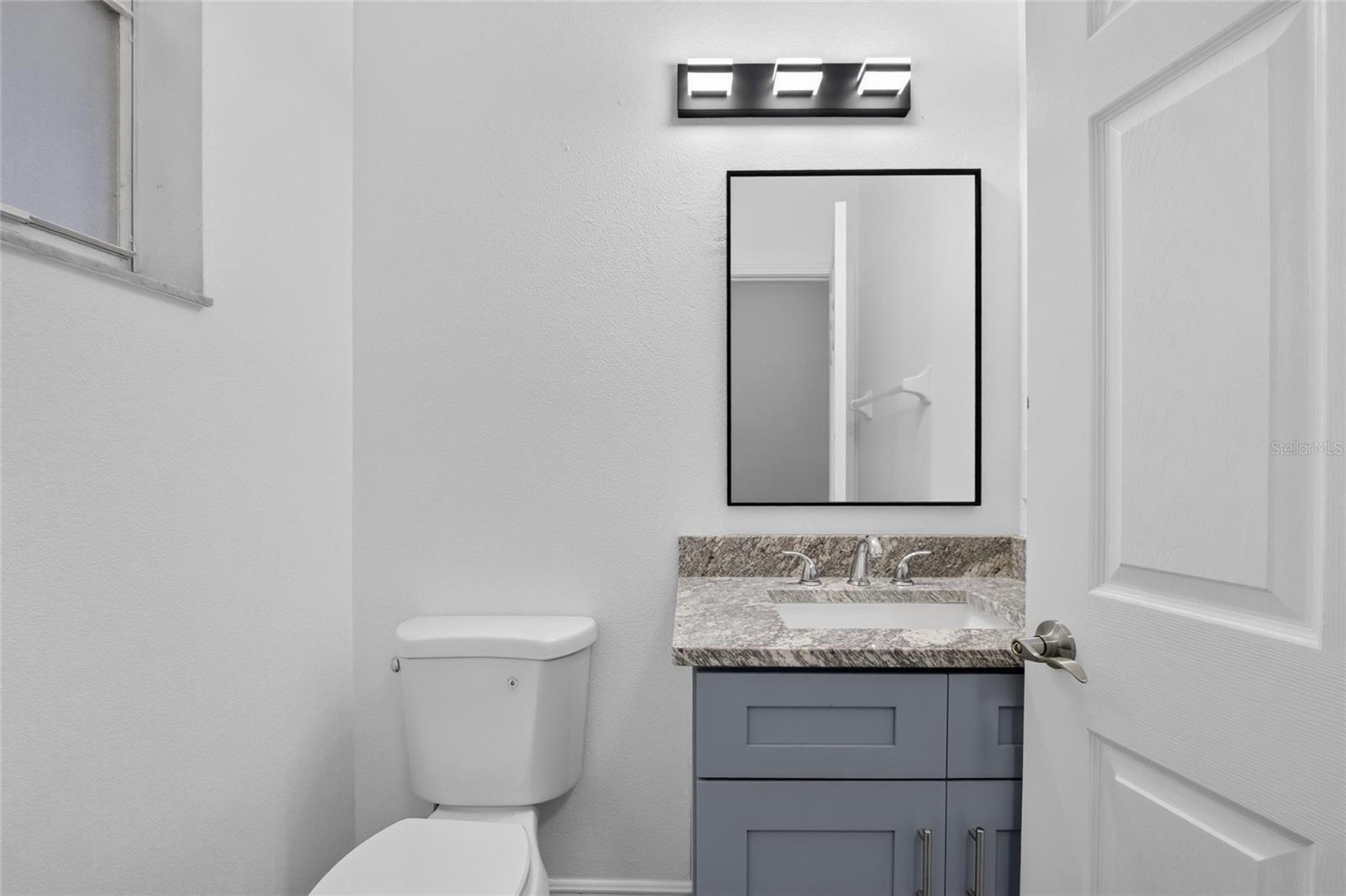6236 OLIVEDALE DR — photo 21