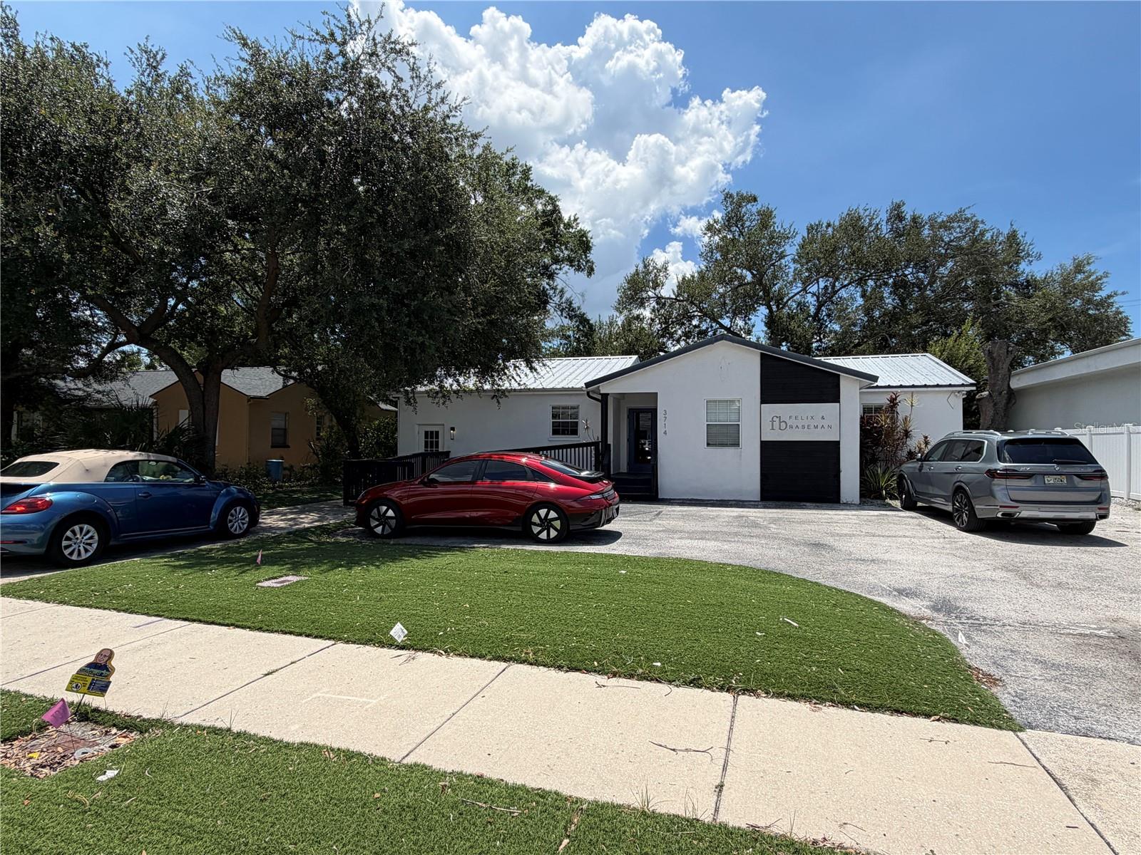3714 W HORATIO ST — photo 3