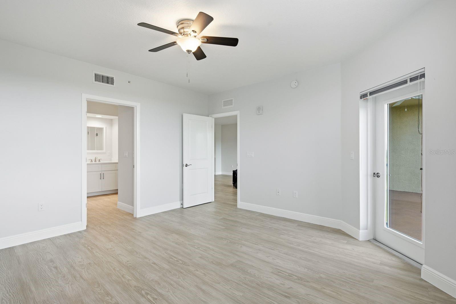 960 STARKEY RD #10304 — photo 22