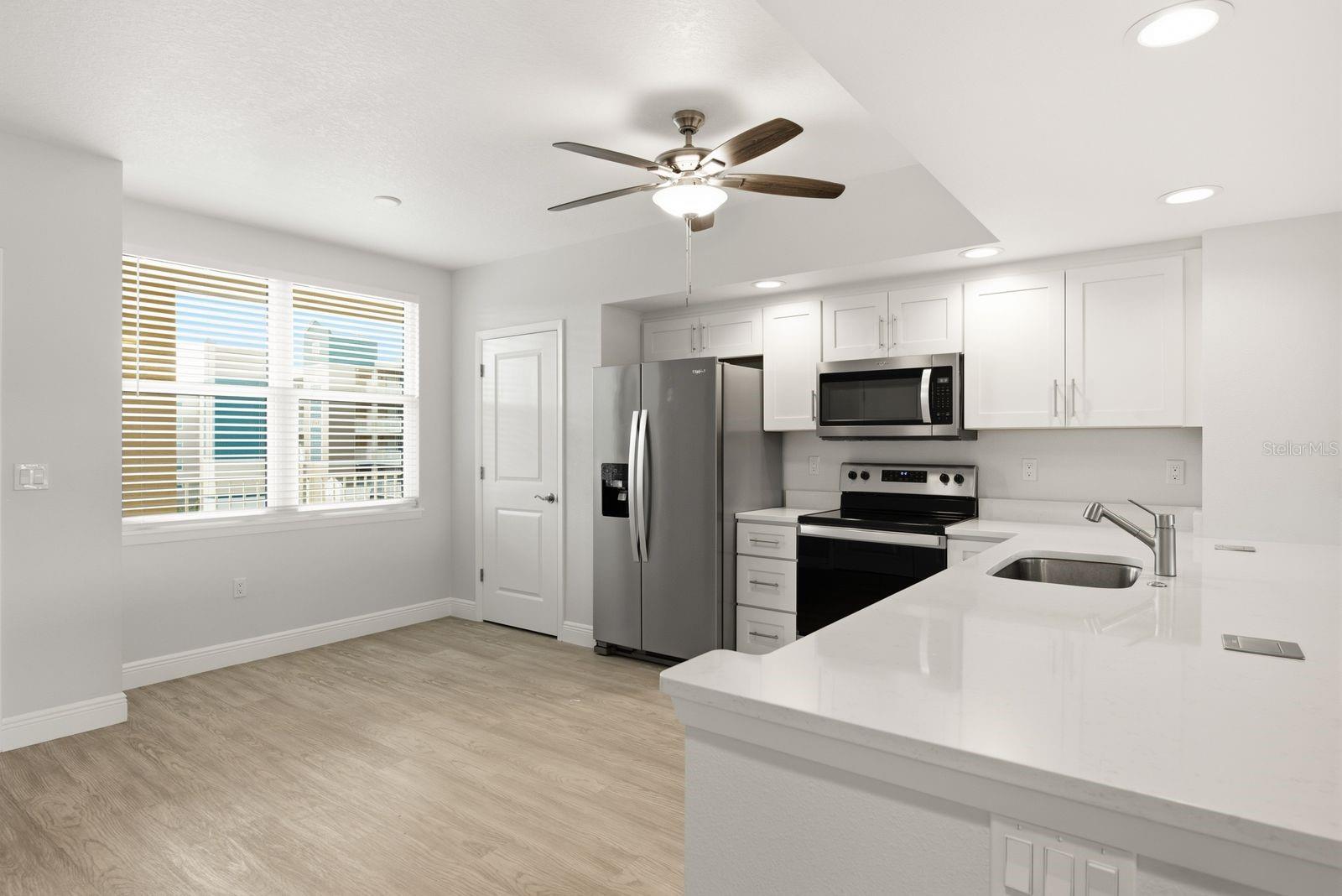 960 STARKEY RD #10304 — photo 17