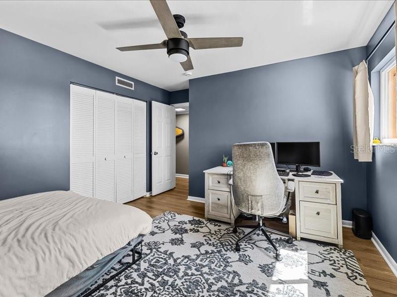 7400 SUNSHINE SKYWAY LN S #106 — photo 25