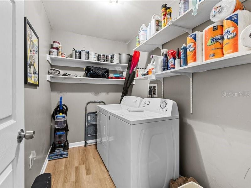 7400 SUNSHINE SKYWAY LN S #106 — photo 26