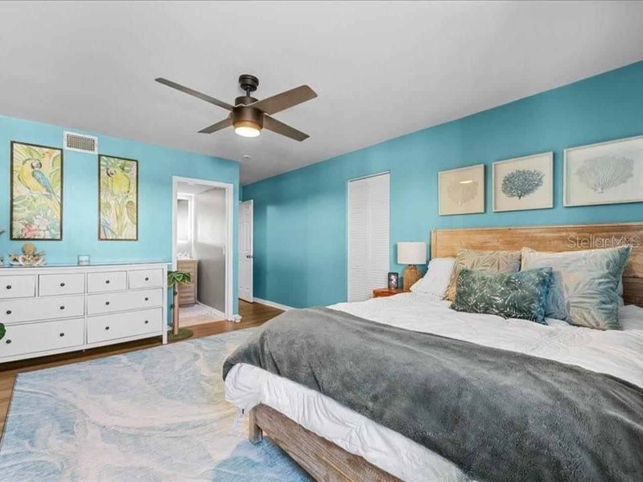 7400 SUNSHINE SKYWAY LN S #106 — photo 20