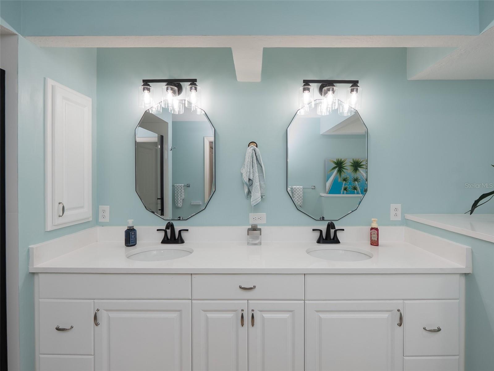 1633 ASHLAND PL — photo 38