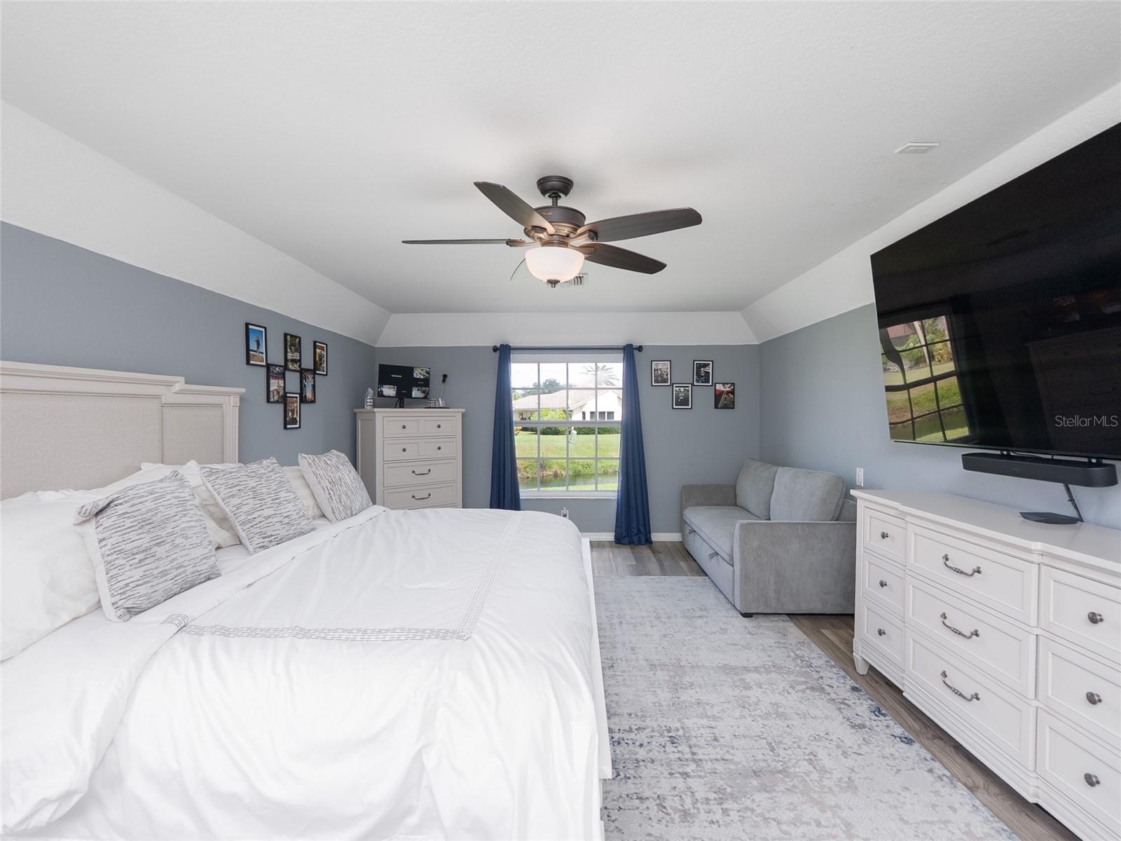 1633 ASHLAND PL — photo 35