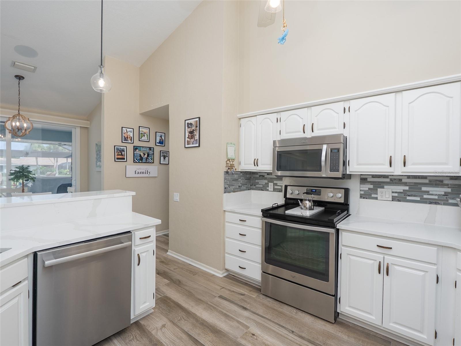 1633 ASHLAND PL — photo 25