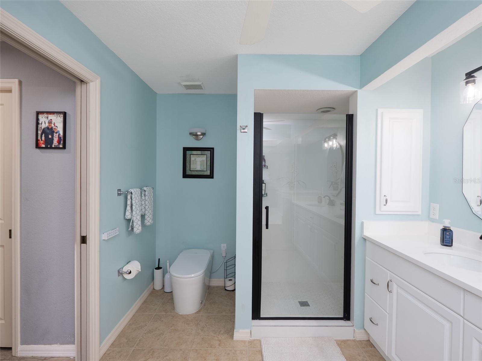 1633 ASHLAND PL — photo 37
