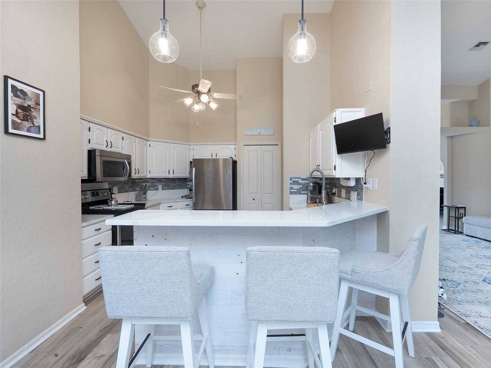 1633 ASHLAND PL — photo 22