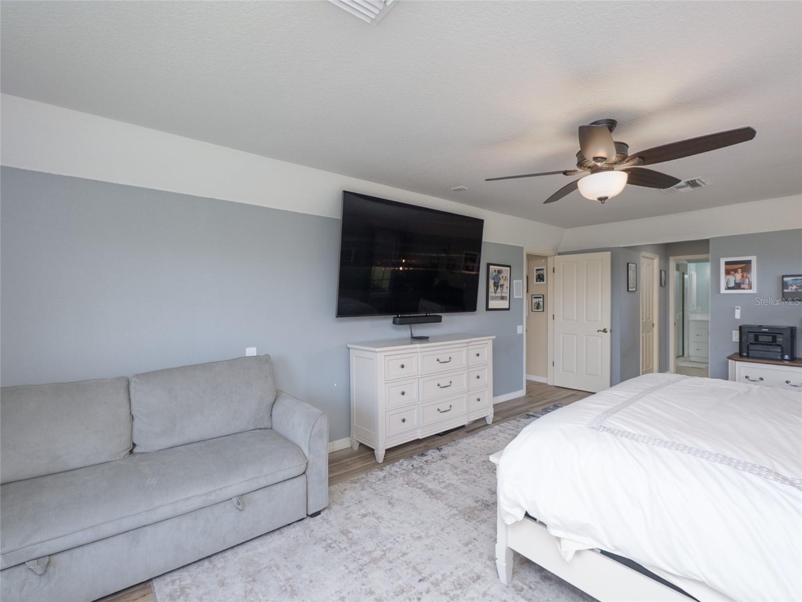 1633 ASHLAND PL — photo 33