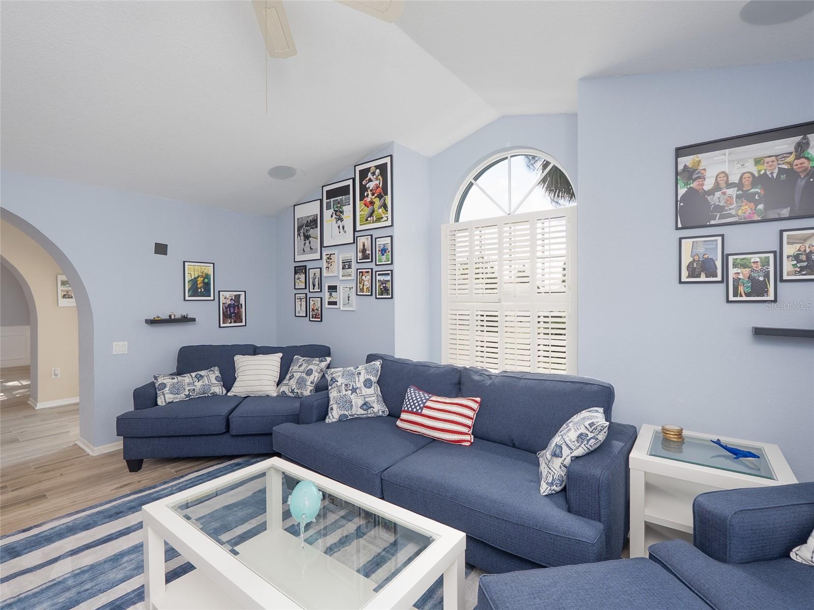 1633 ASHLAND PL — photo 9