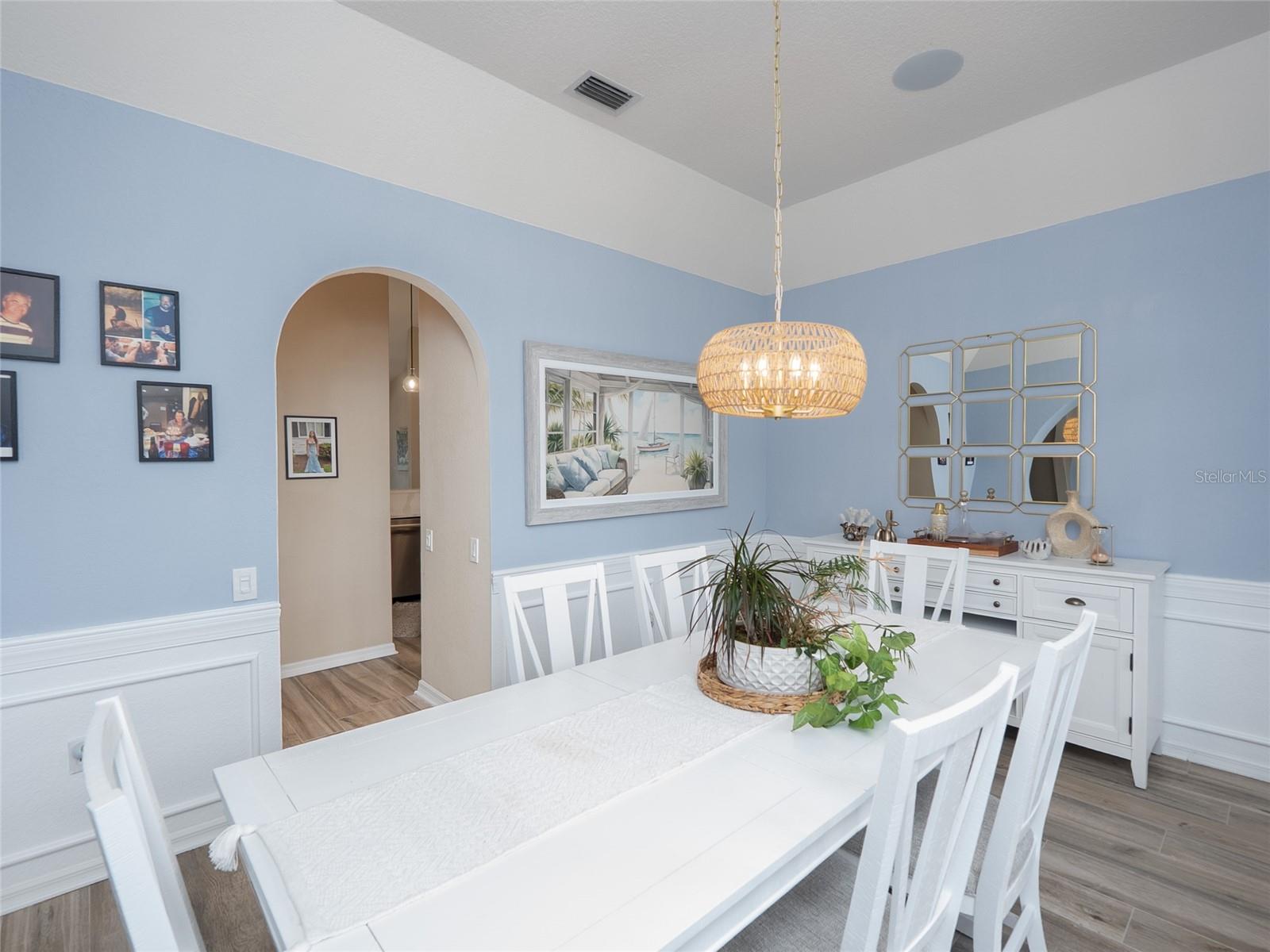 1633 ASHLAND PL — photo 12