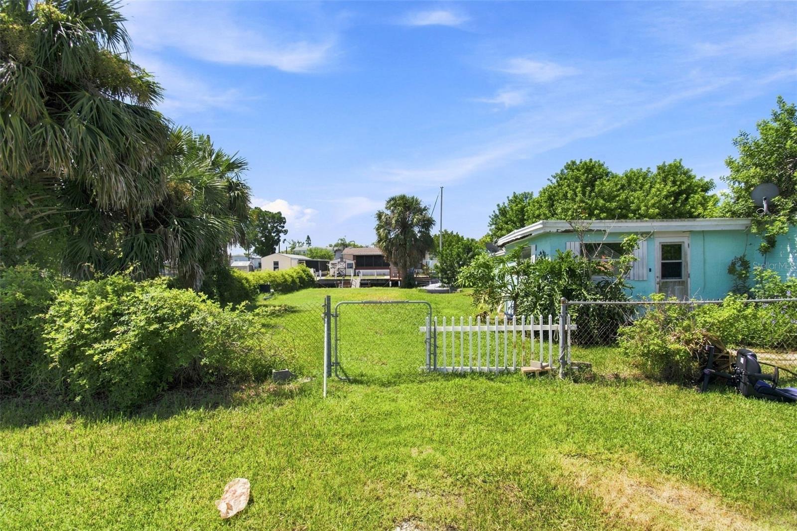 6732 FLICKER LN — photo 14