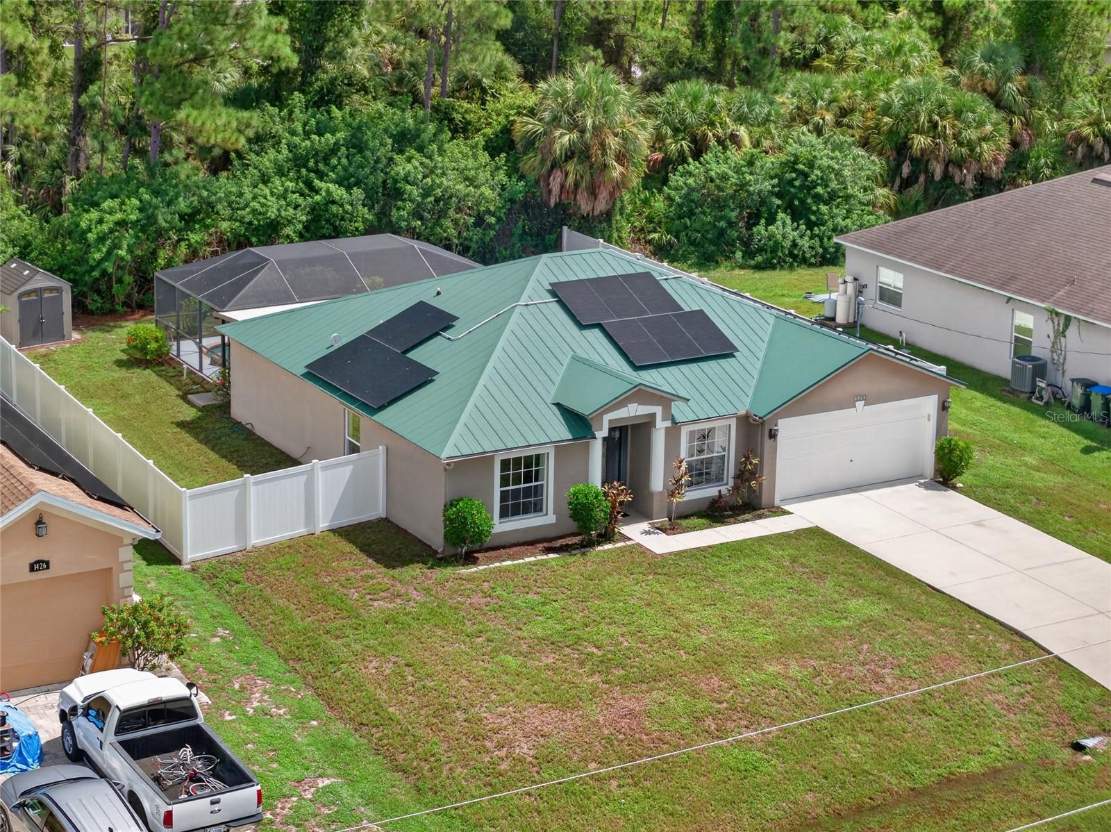 1406 WOODCREST LN — photo 39