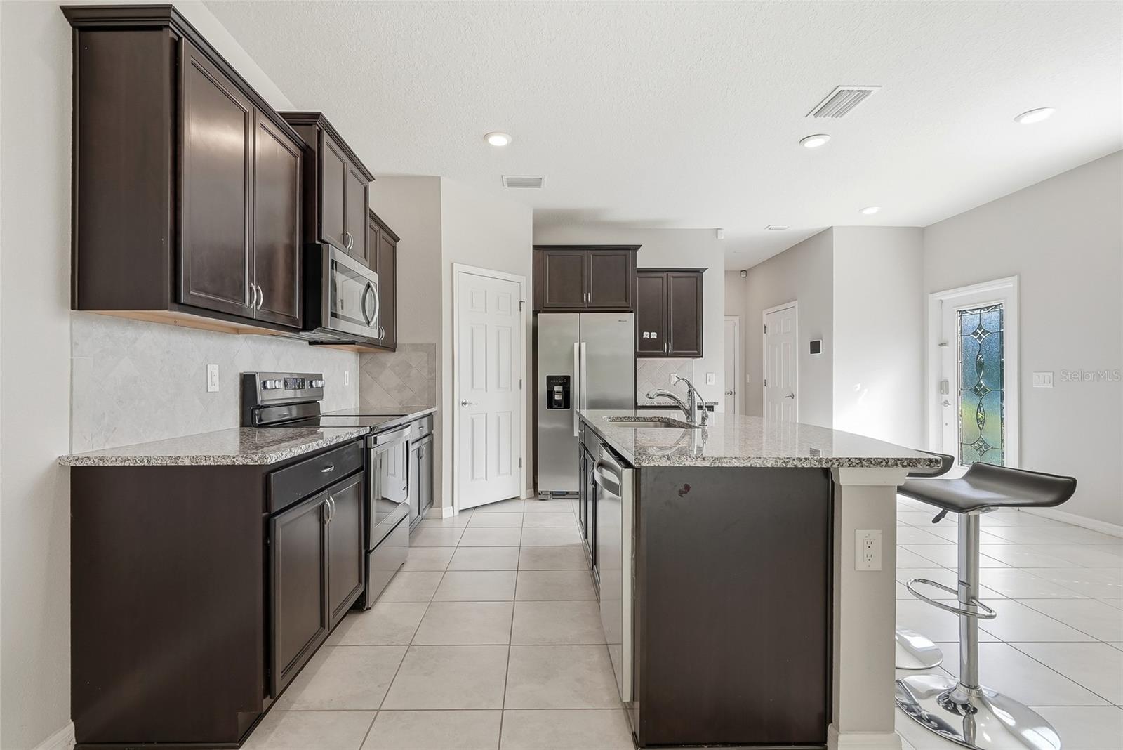 5304 SYLVESTER LOOP — photo 10