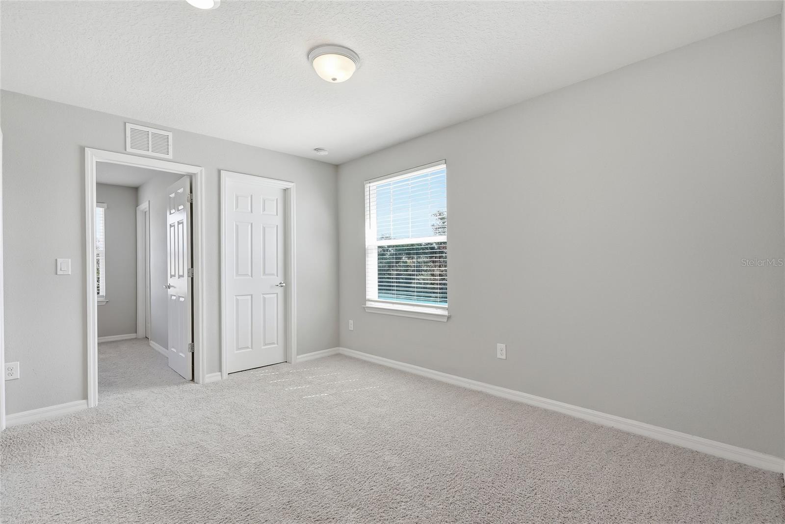 5304 SYLVESTER LOOP — photo 18