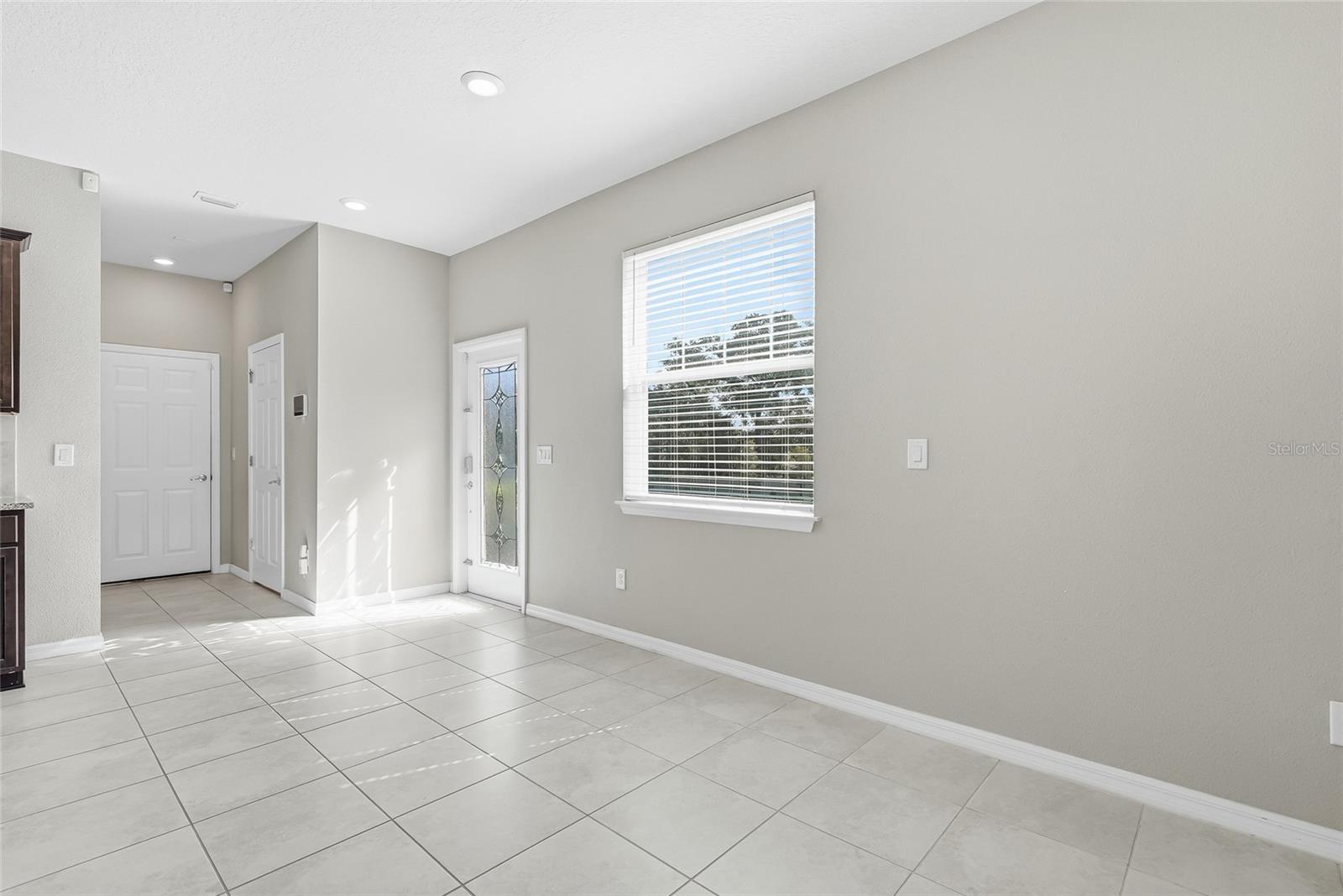 5304 SYLVESTER LOOP — photo 15
