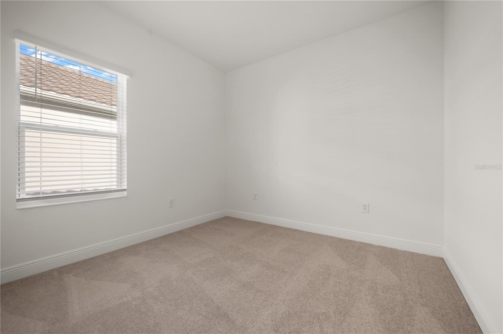 10366 LAKE GEORGE AVE — photo 16