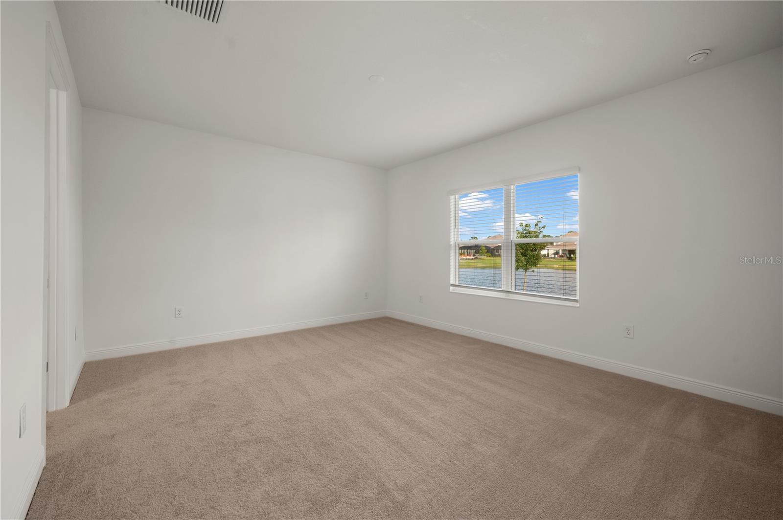 10366 LAKE GEORGE AVE — photo 20